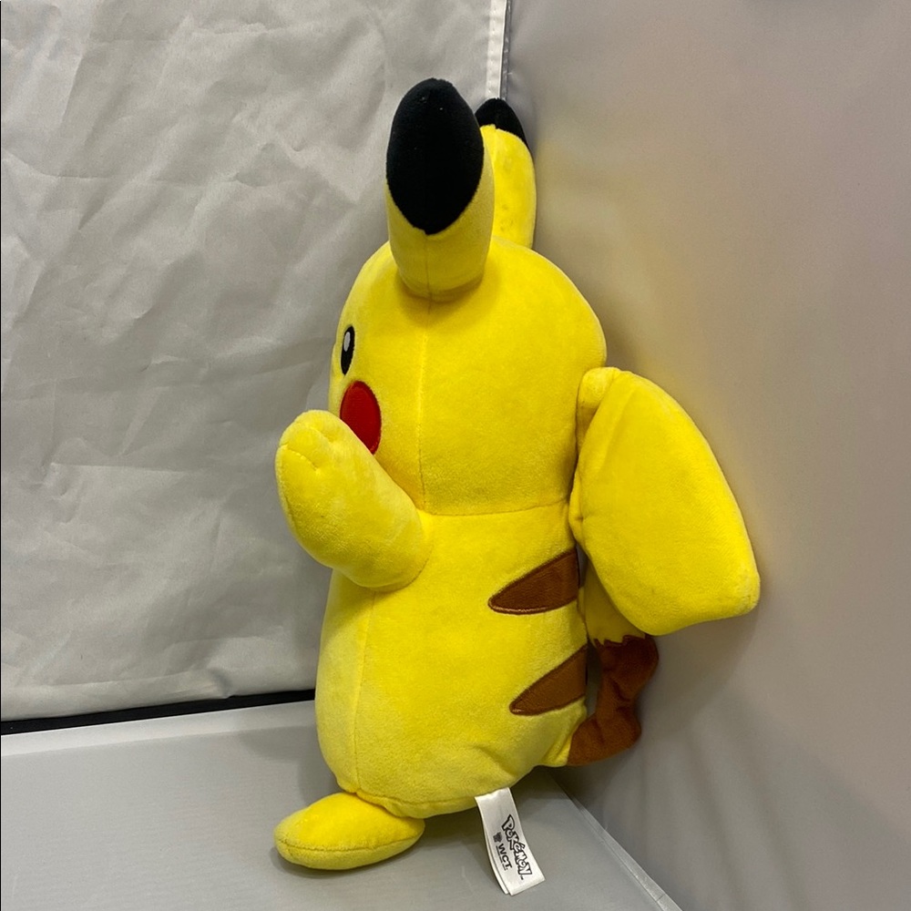 Pokemon Yellow and Orange Plush Toys - Picture 2 of 11